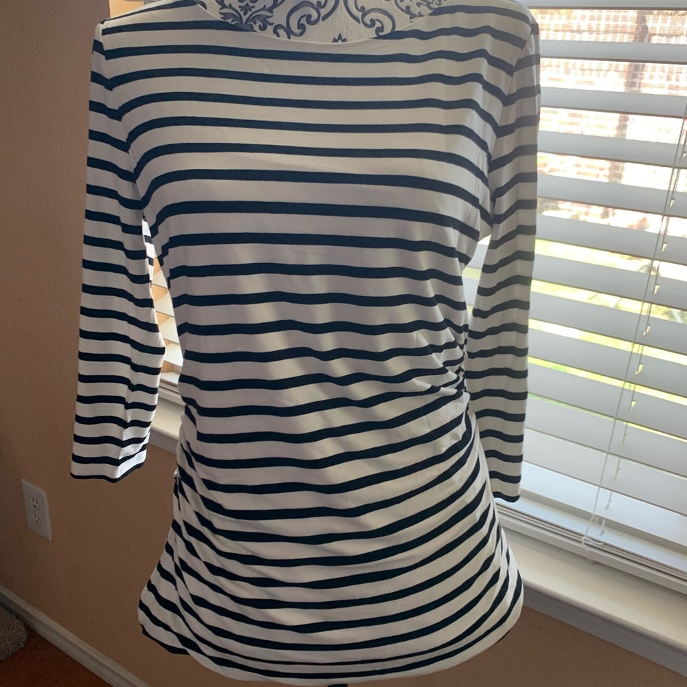 WHBM top